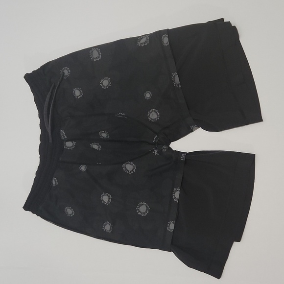 Men's running shorts - Picture 3 of 3